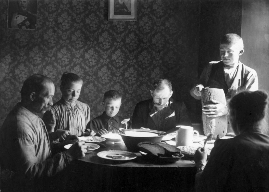 Wikimedia Commons by the Nordiska museet