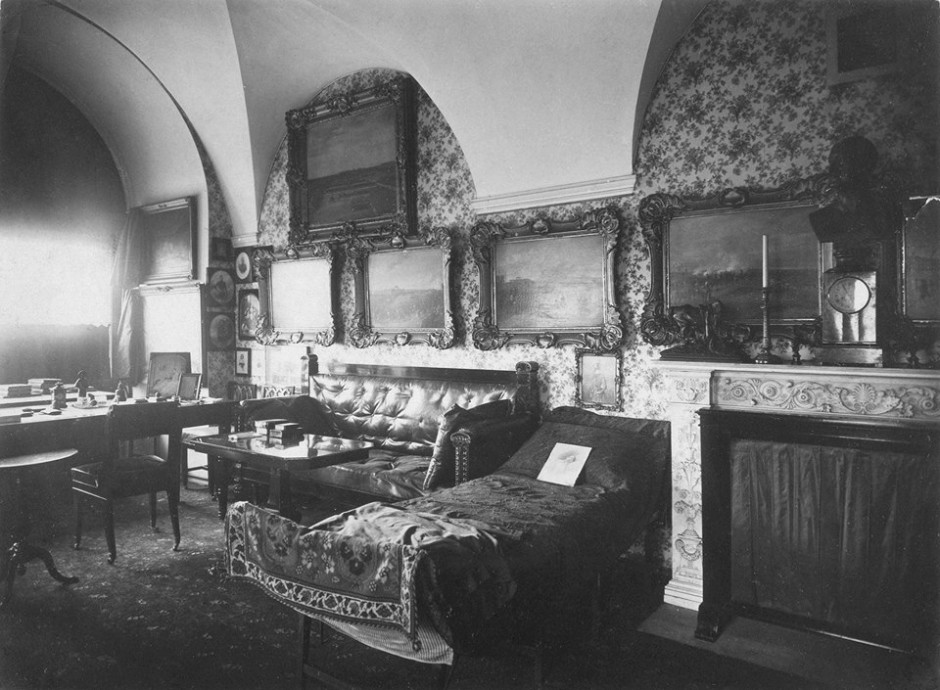 Зимски дворац 1917. године
