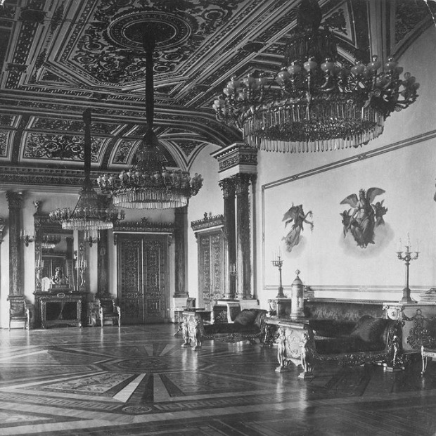 Зимски дворац 1917. године