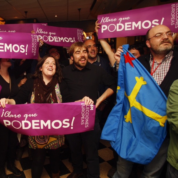 Криза поверења и успон нових политичких партија Криза поверења и успон нових политичких партија