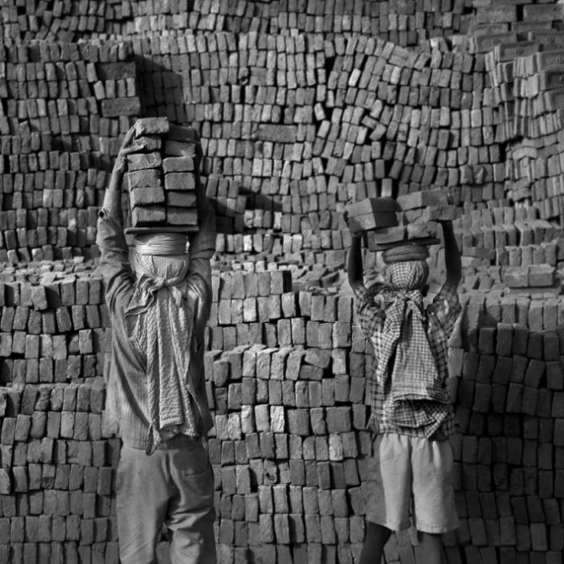 Лијеви поглед на "Споразум за раст и запошљавање у БиХ" (четврти дио) Лијеви поглед на "Споразум за раст и запошљавање у БиХ" (четврти дио)