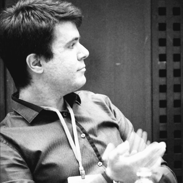 Исправљање искривљеног огледала Исправљање искривљеног огледала