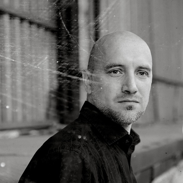 Бог, гле, постоји Бог, гле, постоји